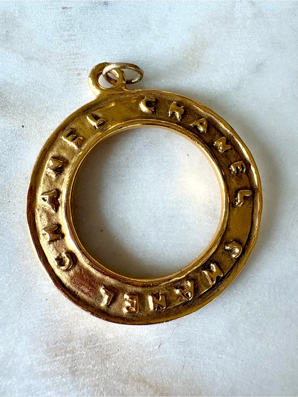 Authentic Vintage Chanel 1980s Gold Tone Pendant Authenticated - Picture 2 of 16